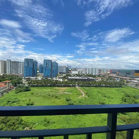 Homesuitehome, Shore 3 Residences Moa Complex, Pasay City