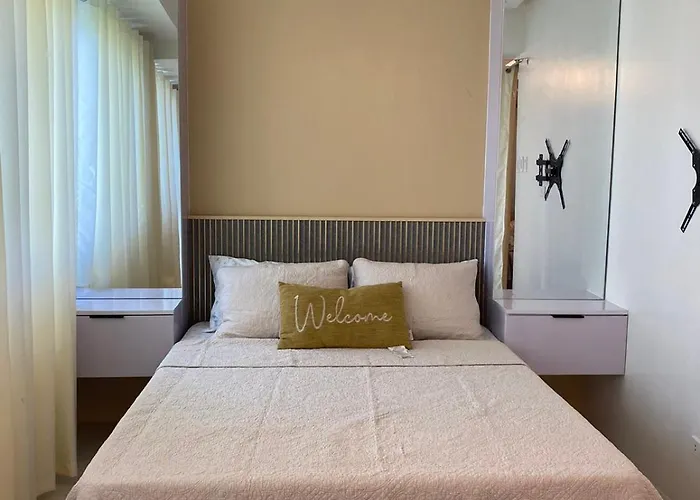Homesuitehome, Shore 3 Residences Moa Complex, Pasay Manila