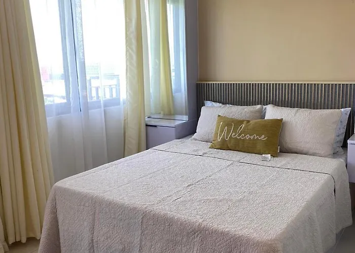 Aparthotel Homesuitehome, Shore 3 Residences Moa Complex, Pasay 3*